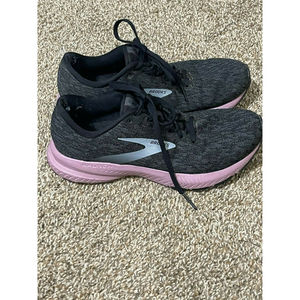 BROOKS Launch 7 - Black/Purple Women's Size 8 - Heel Wear